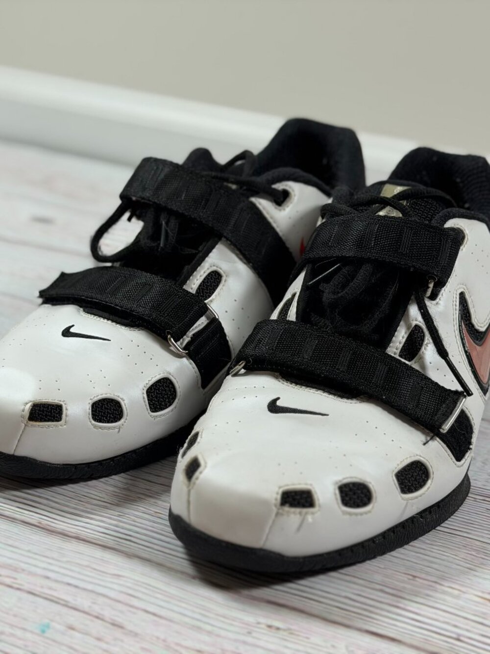 Nike Romaleos 2 Weightlifting Shoes White Black Red Men’s Size 13 - Picture 6 of 10